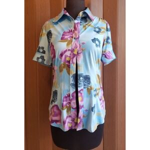 Essentials by Milano size medium blue floral print blouse